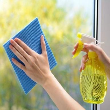 The Ultimate Guide to Shower Door Cleaning & Maintenance
