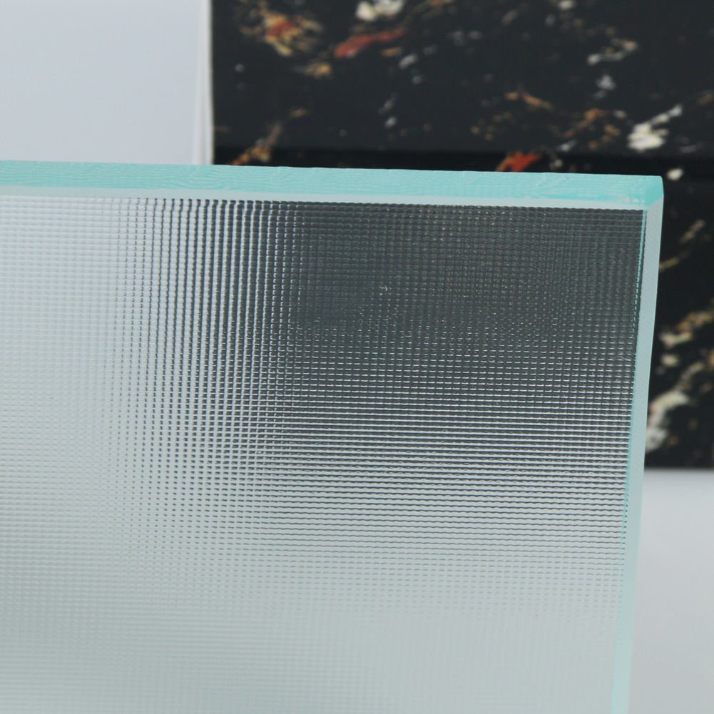 The 1/4-inch thick tempered safety glass provides thorough, shatterproof protection for showering comfortably and safely